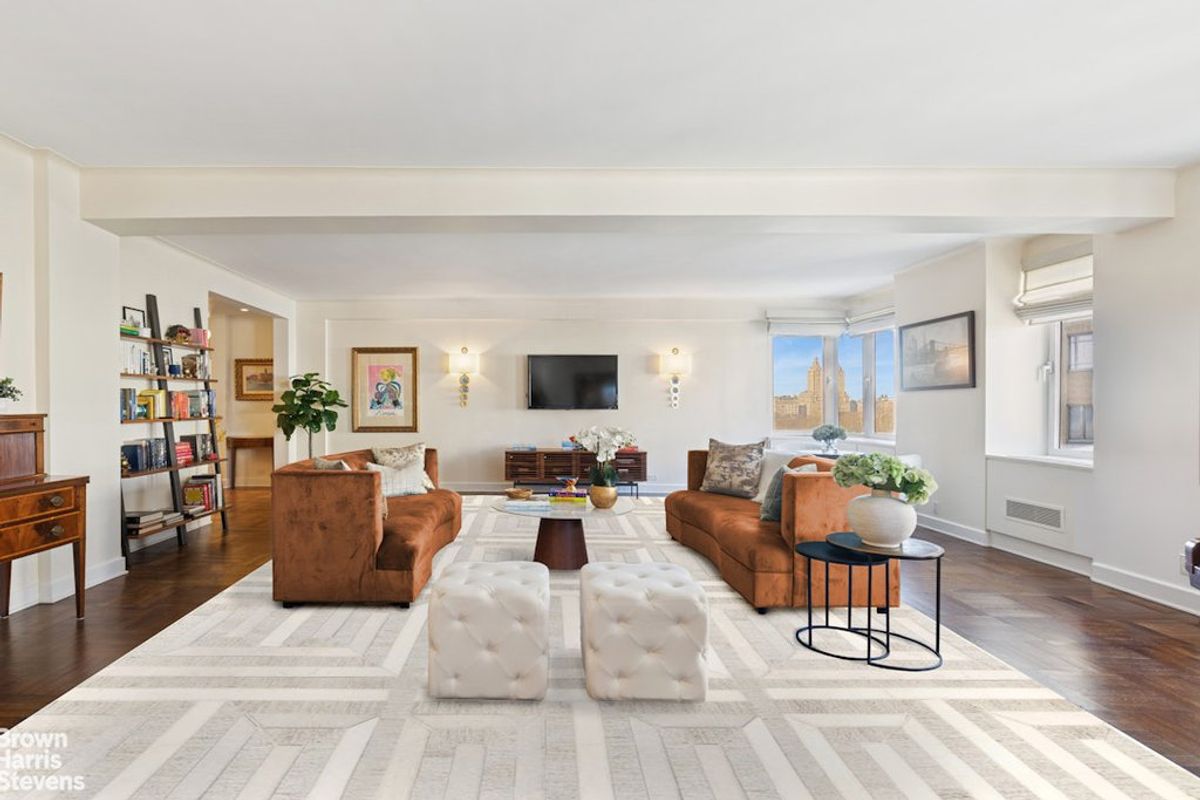 Photo for 875 5 AVENUE - 875 5th Avenue Cooperative in Upper East Side, Manhattan