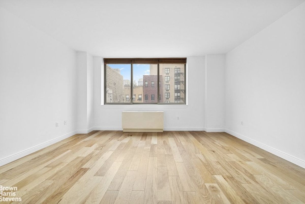 Photo for Sycamore - 250 East 30th Street Condominium in Murray Hill, Manhattan
