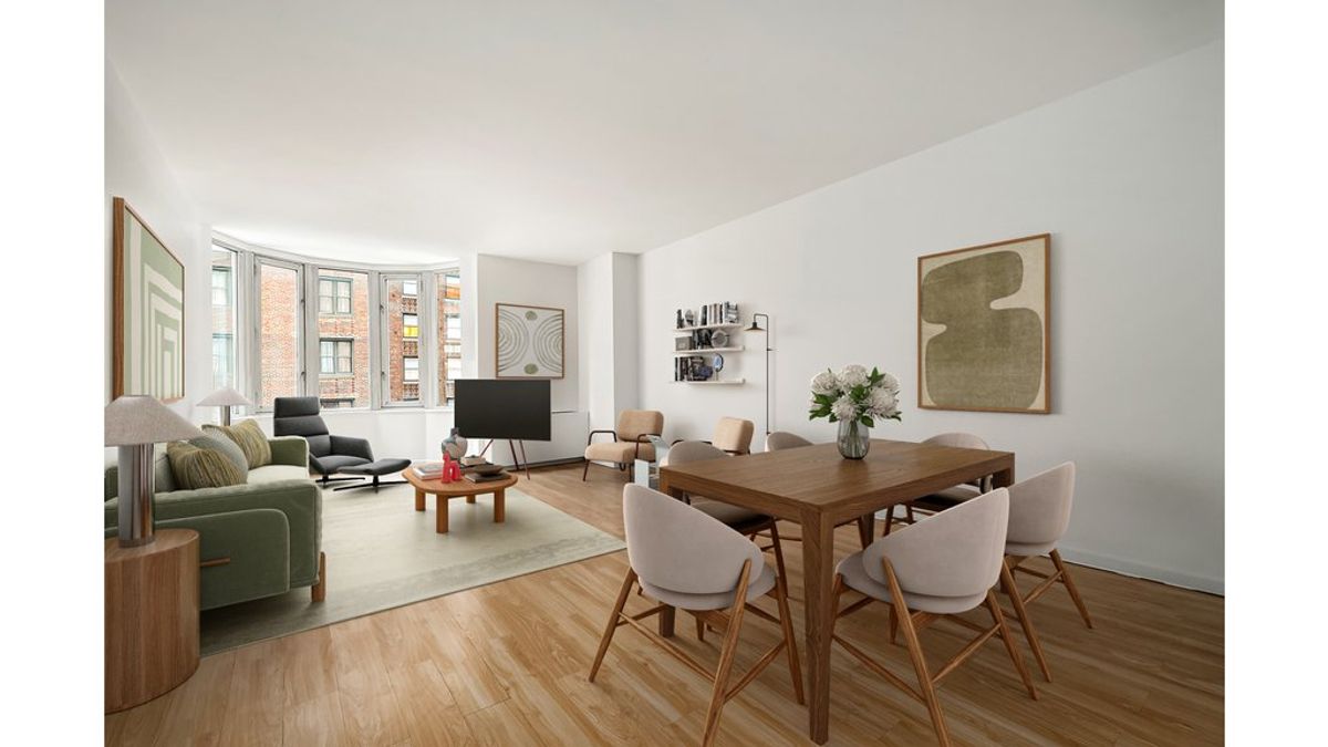 Photo for The Cosmopolitan - 145 East 48th Street Condominium in Midtown East, Manhattan