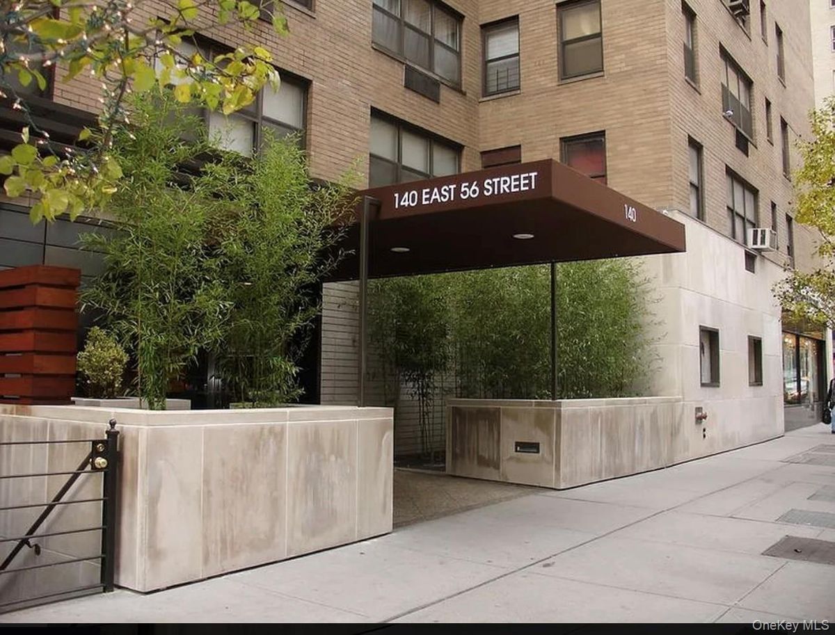 Photo for  140 EAST 56th STREET  - 667 LEXINGTON AVENUE Condominium in Midtown East, Manhattan