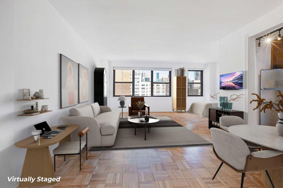 Photo for Victoria House - 200 East 27th Street Cooperative in Murray Hill, Manhattan