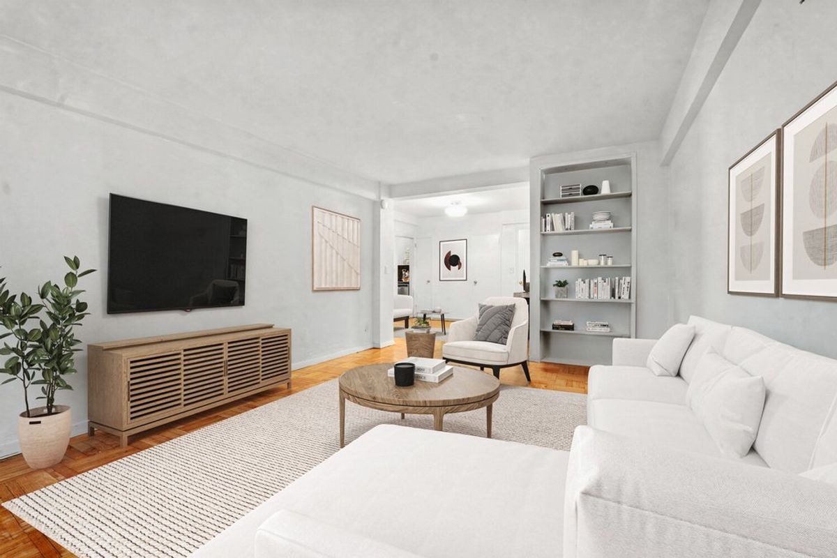 Photo for 288 Lexington Avenue - 288 Lexington Avenue Cooperative in Murray Hill, Manhattan