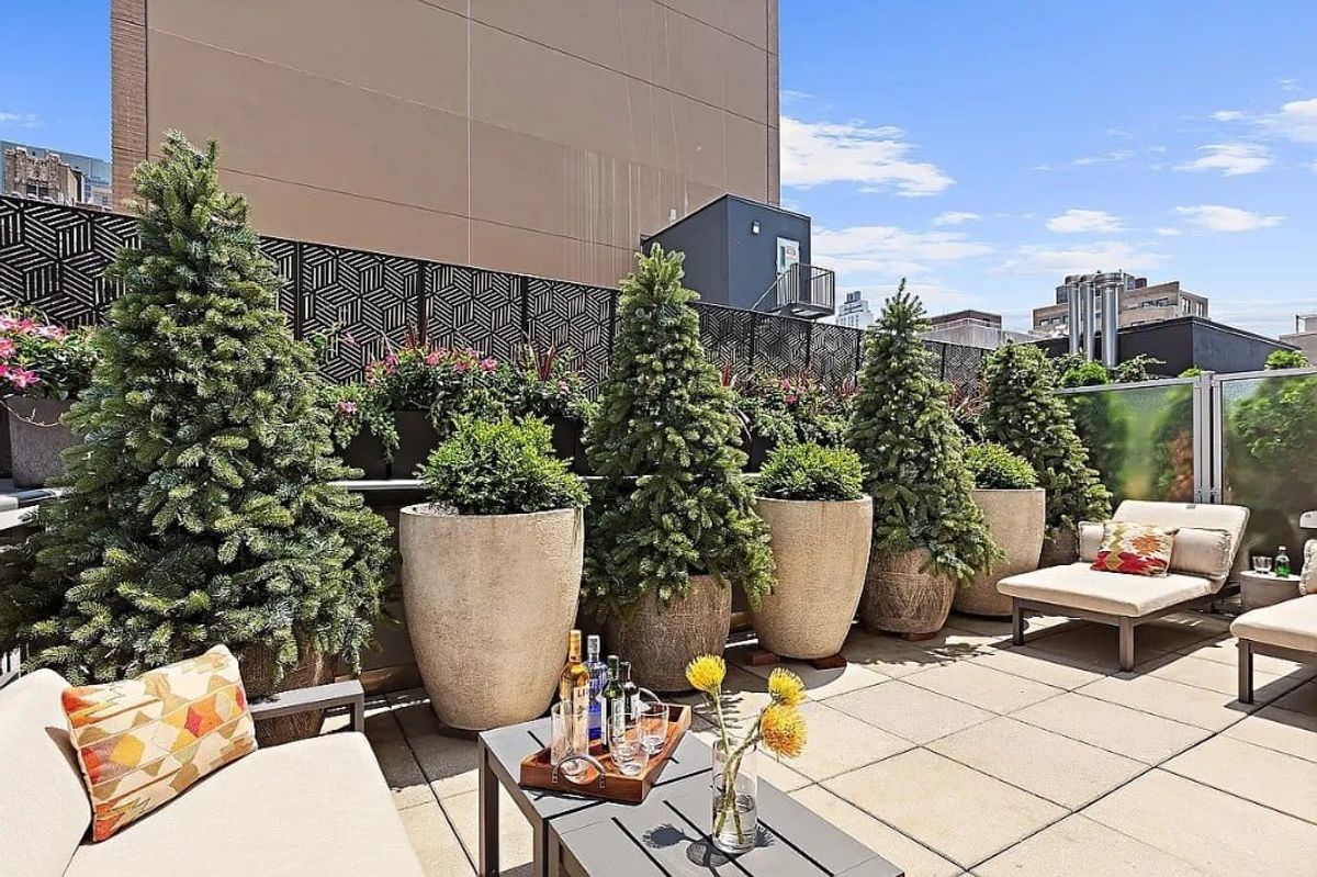 Photo for Onyx Chelsea - 261 West 28th Street Condominium in Chelsea, Manhattan