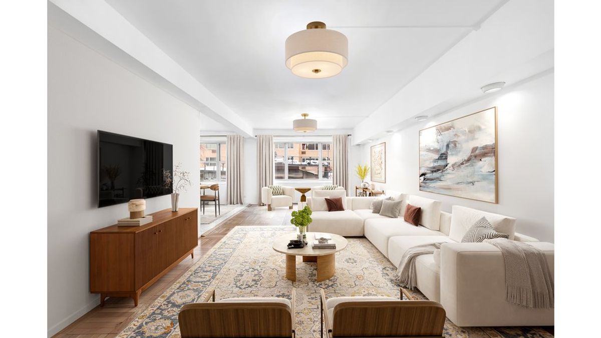 Photo for The Sutton House - 415 East 52nd Street Cooperative in Midtown East, Manhattan