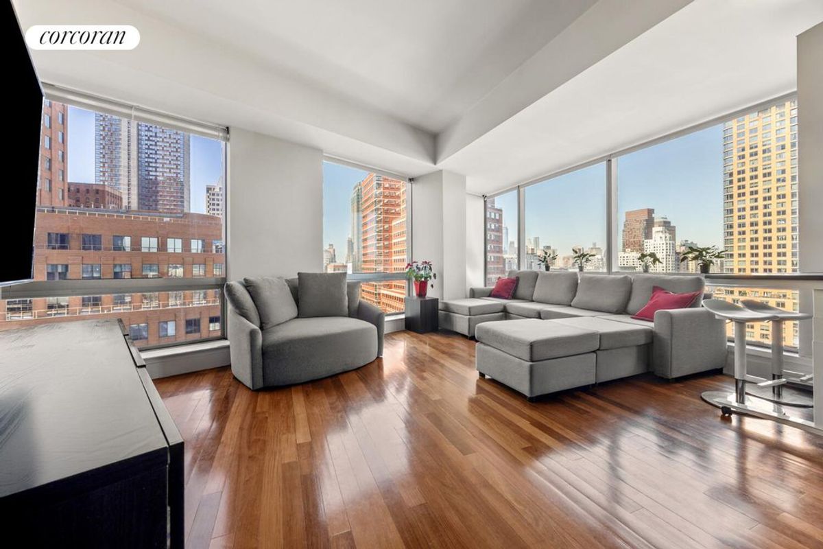 Photo for Toren - 150 Myrtle Avenue Condominium in Downtown Brooklyn, Brooklyn