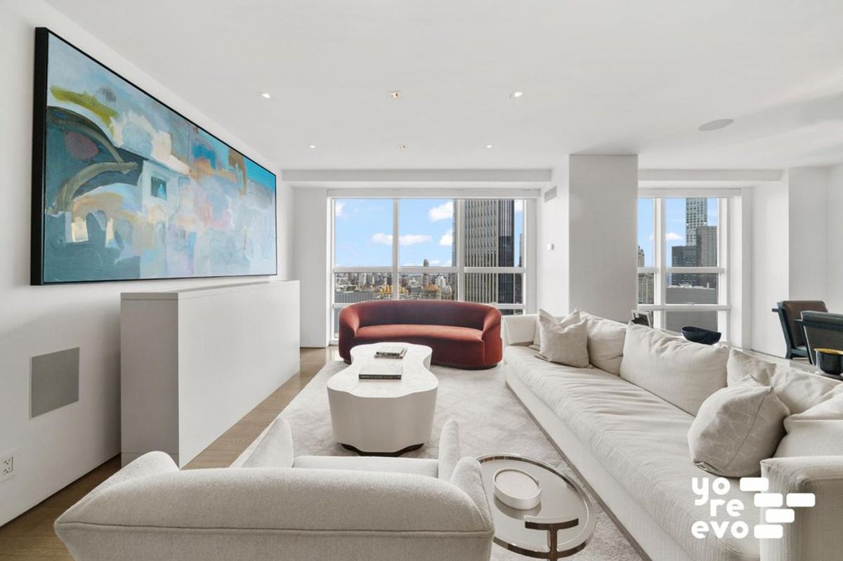 Photo for Metropolitan Tower - 146 West 57th Street Condominium in Midtown, Manhattan