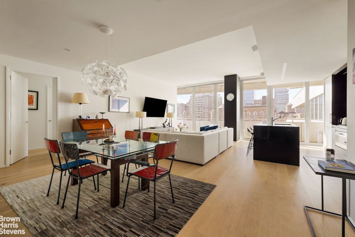 Photo for 121 E 22nd St - 121 East 22nd Street Condominium in Chelsea, Manhattan