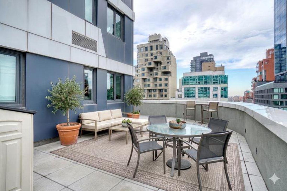 Photo for HERO - 24-16 Queens Plaza South Condominium in Long Island City, Queens