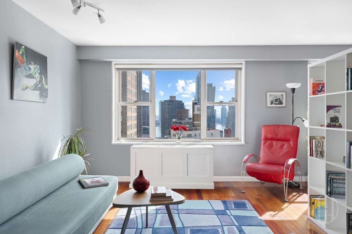 Photo for Carlton Regency - 137 East 36th Street Cooperative in Murray Hill, Manhattan