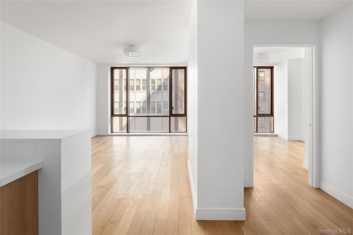 Photo for The Modern at Gramercy Square - 215 E 19th Street Condominium in Gramercy Park, Manhattan