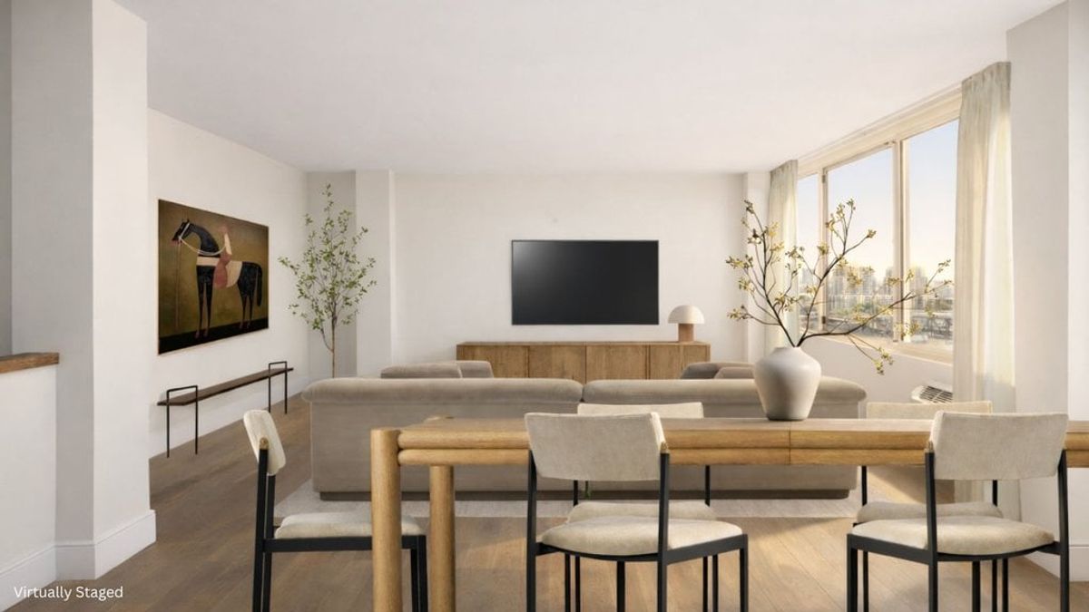 Photo for Island House - 555 Main Street Condominium in Roosevelt Island, Manhattan