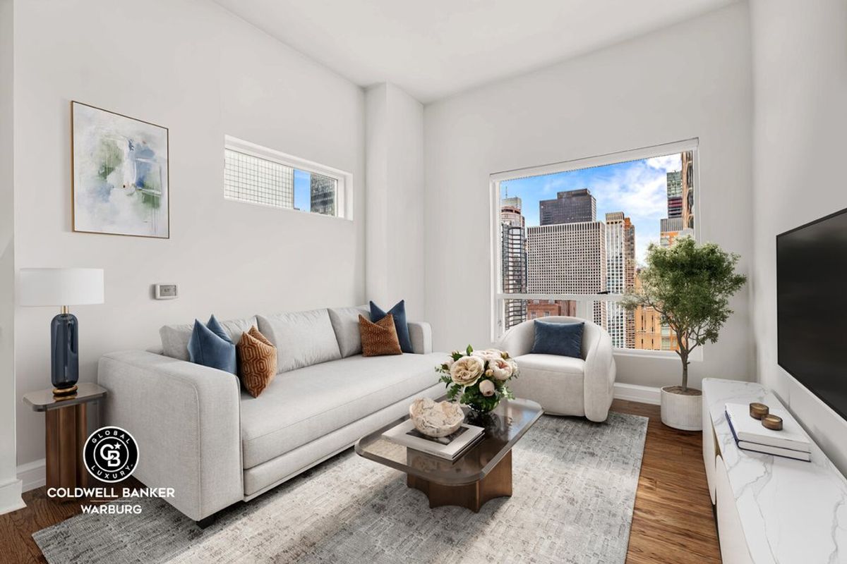 Photo for The Alexander - 250 East 49th Street Condominium in Midtown East, Manhattan