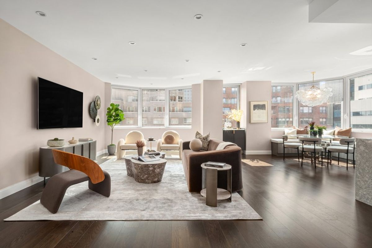 Photo for The Empire Condominium - 188 East 78th Street Condominium in Upper East Side, Manhattan