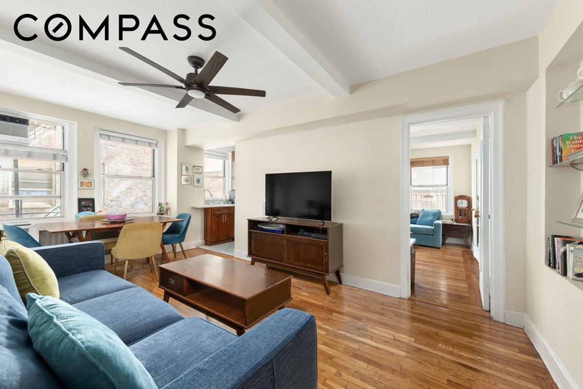 Photo for The Manor - 333 East 43rd Street Cooperative in Turtle Bay, Manhattan