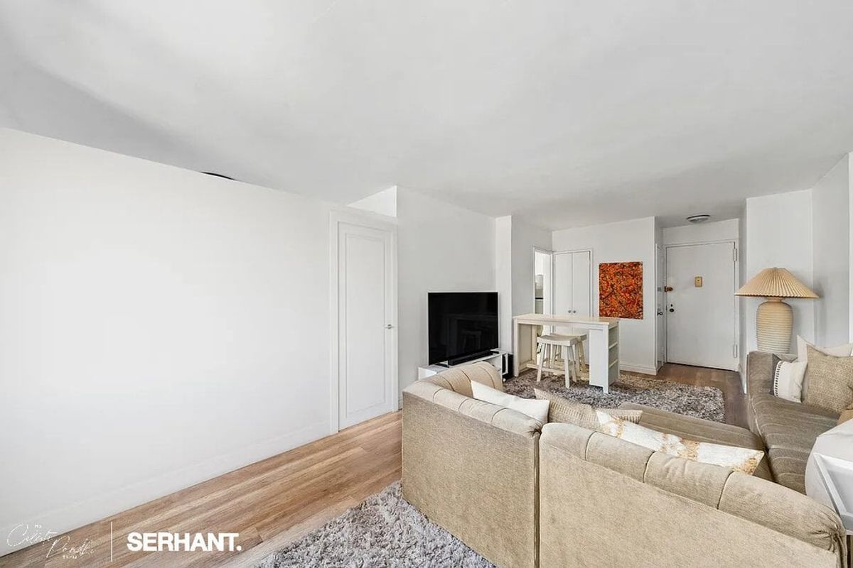 Photo for 301 East 63rd Street - 301 East 63rd Street Cooperative in Lenox Hill, Manhattan