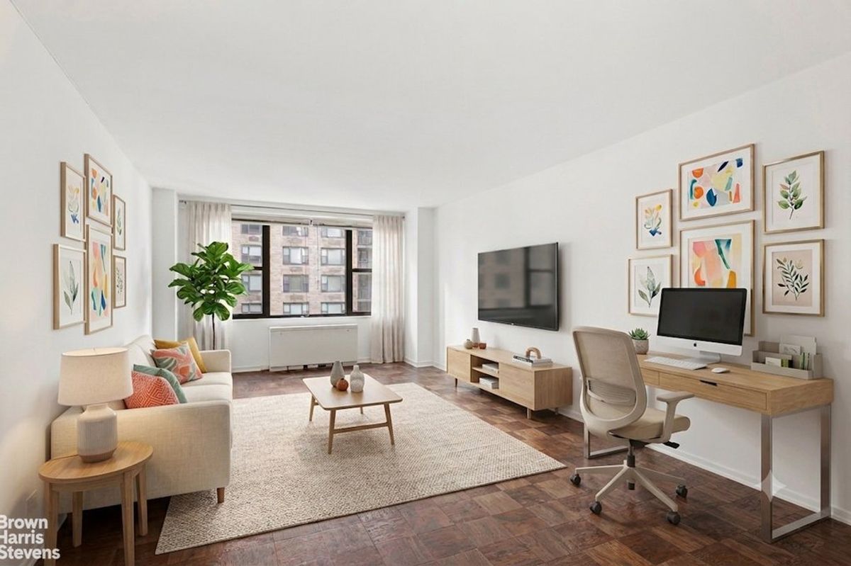 Photo for The Hamilton - 305 East 40th Street Cooperative in Turtle Bay, Manhattan