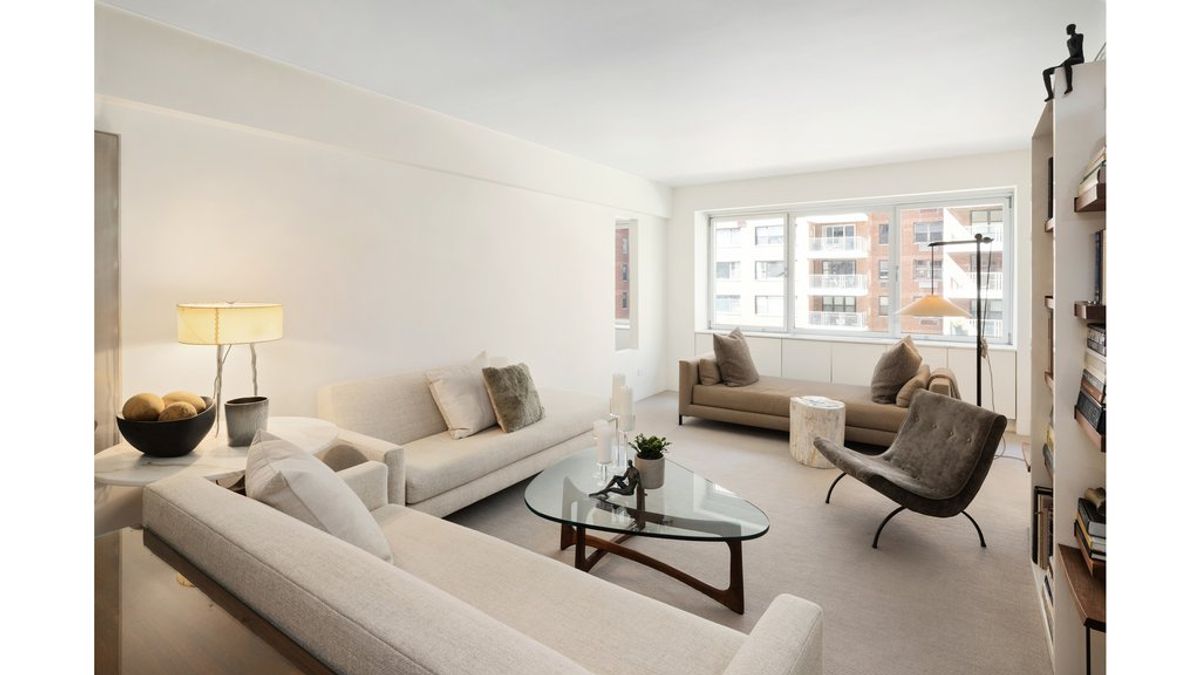 Photo for Cannon Point South - 45 Sutton Place South Cooperative in Midtown East, Manhattan