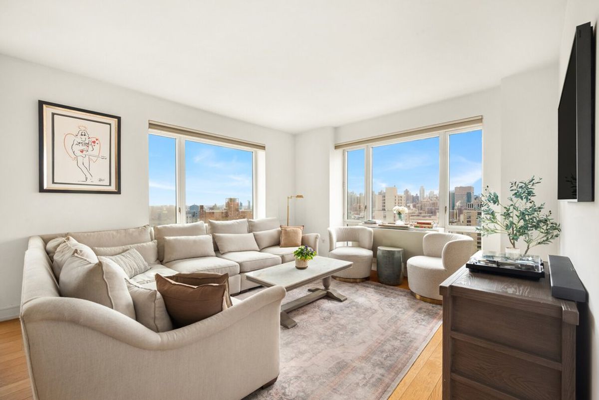 Photo for One Museum Mile - 1280 Fifth Avenue Condominium in Harlem, Manhattan