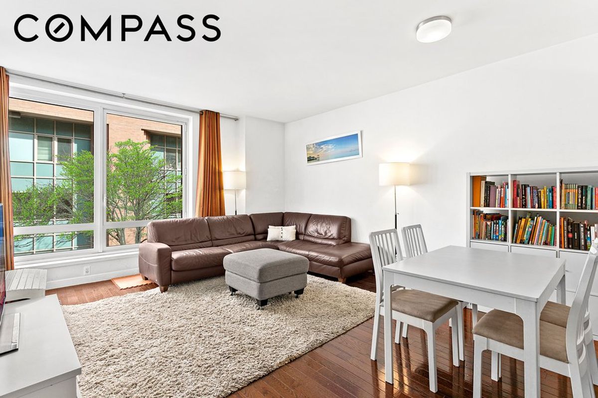 Photo for Hudson Hill Condominium - 462 West 58th Street Condominium in Midtown West, Manhattan