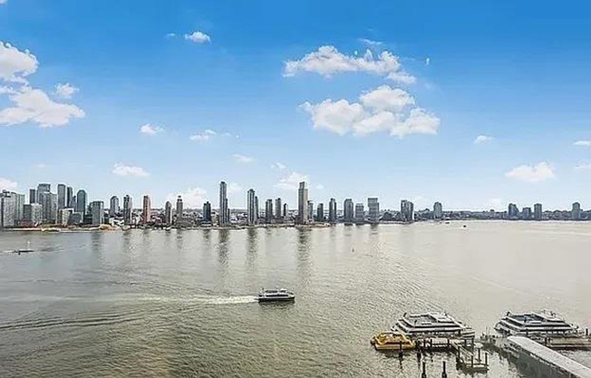 Photo for Manhattan Place - 630 First Avenue Condominium in Midtown East, Manhattan