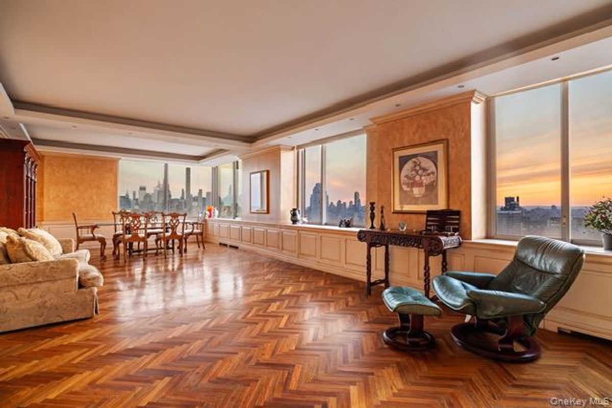 Photo for Leighton House - 360 EAST 88 STREET Condominium in Upper East Side, Manhattan