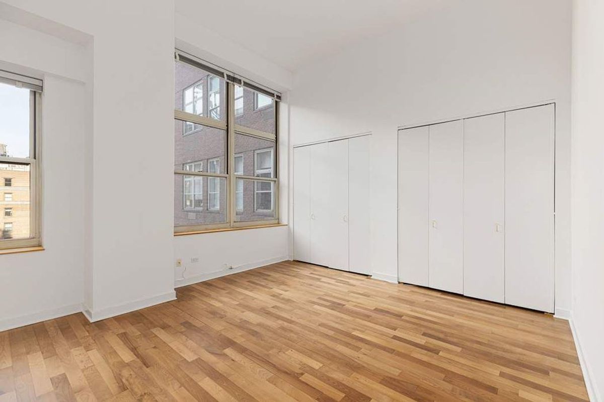 Photo for Park Avenue Court - 120 East 87th Street Condominium in Upper East Side, Manhattan