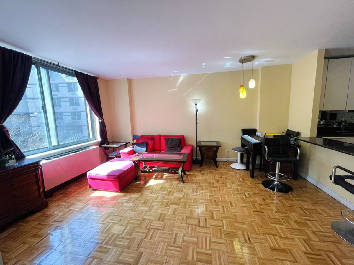 Photo for The Regatta - 21 South End Avenue Condominium in Battery Park City, Manhattan