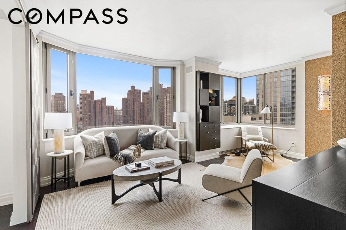 Photo for Century Tower - 400 East 90th Street Condominium in Upper East Side, Manhattan