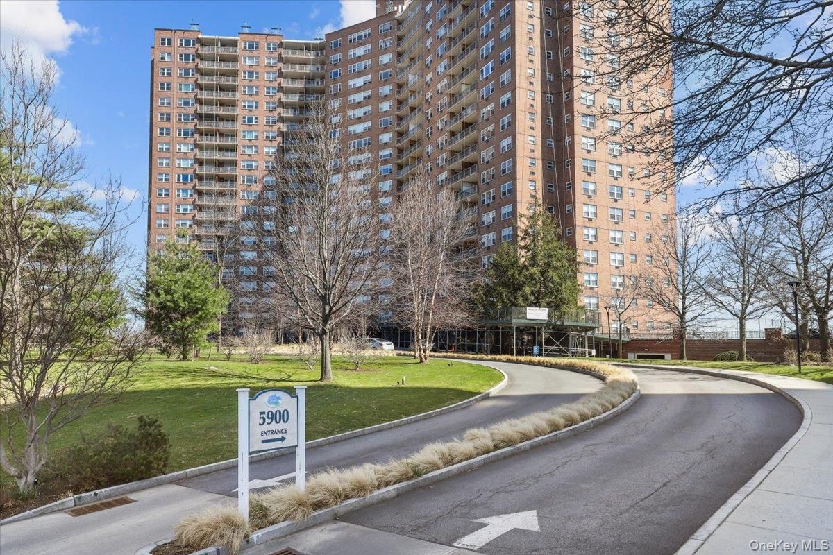 Photo for Skyview - 5900 Arlington Avenue Cooperative in West Bronx, Bronx
