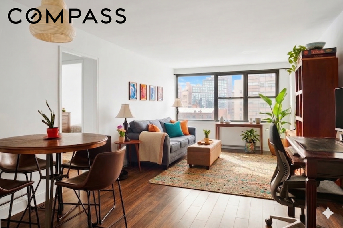 Photo for The Victoria - 7 East 14th Street Cooperative in Union Square, Manhattan