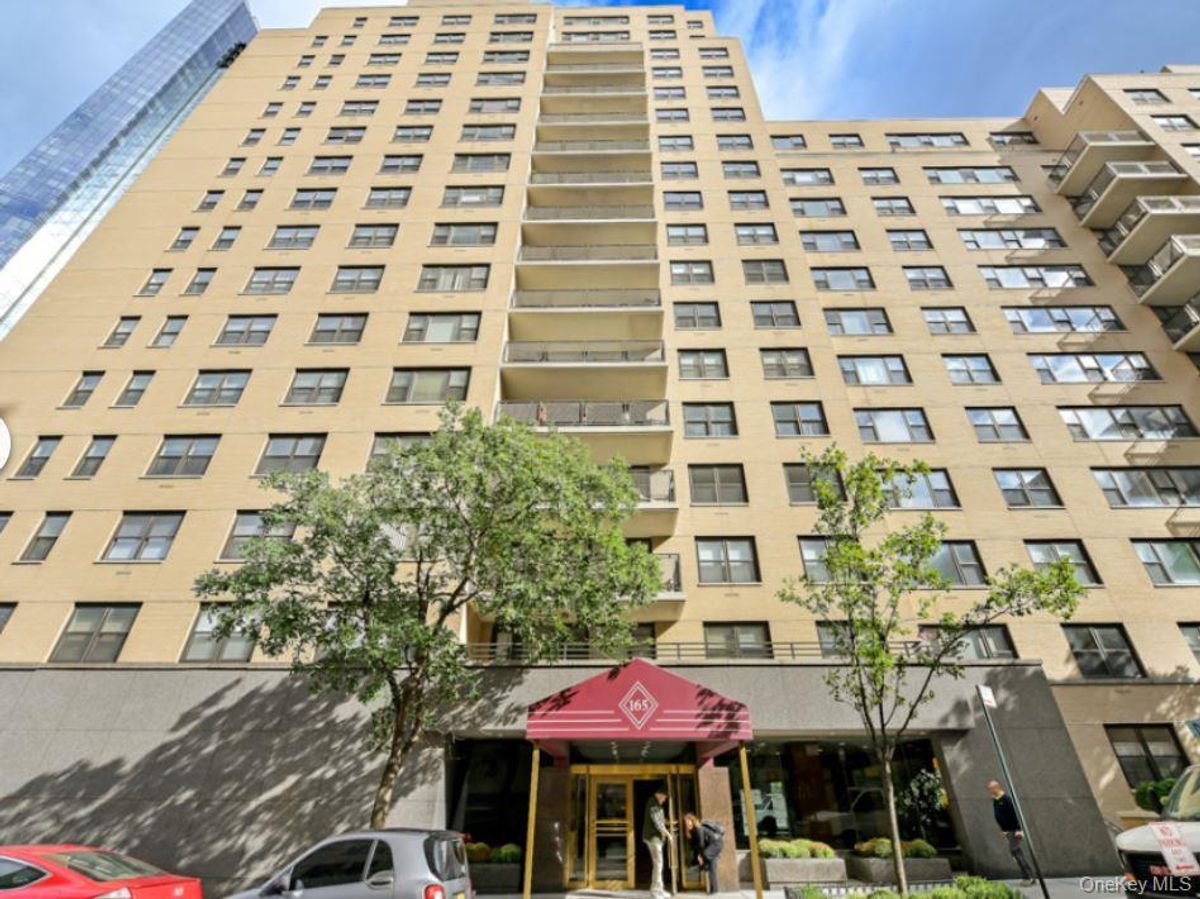 Photo for  Lincoln Terrace  - 141 AMSTERDAM AVENUE Cooperative in Lincoln Square, Manhattan