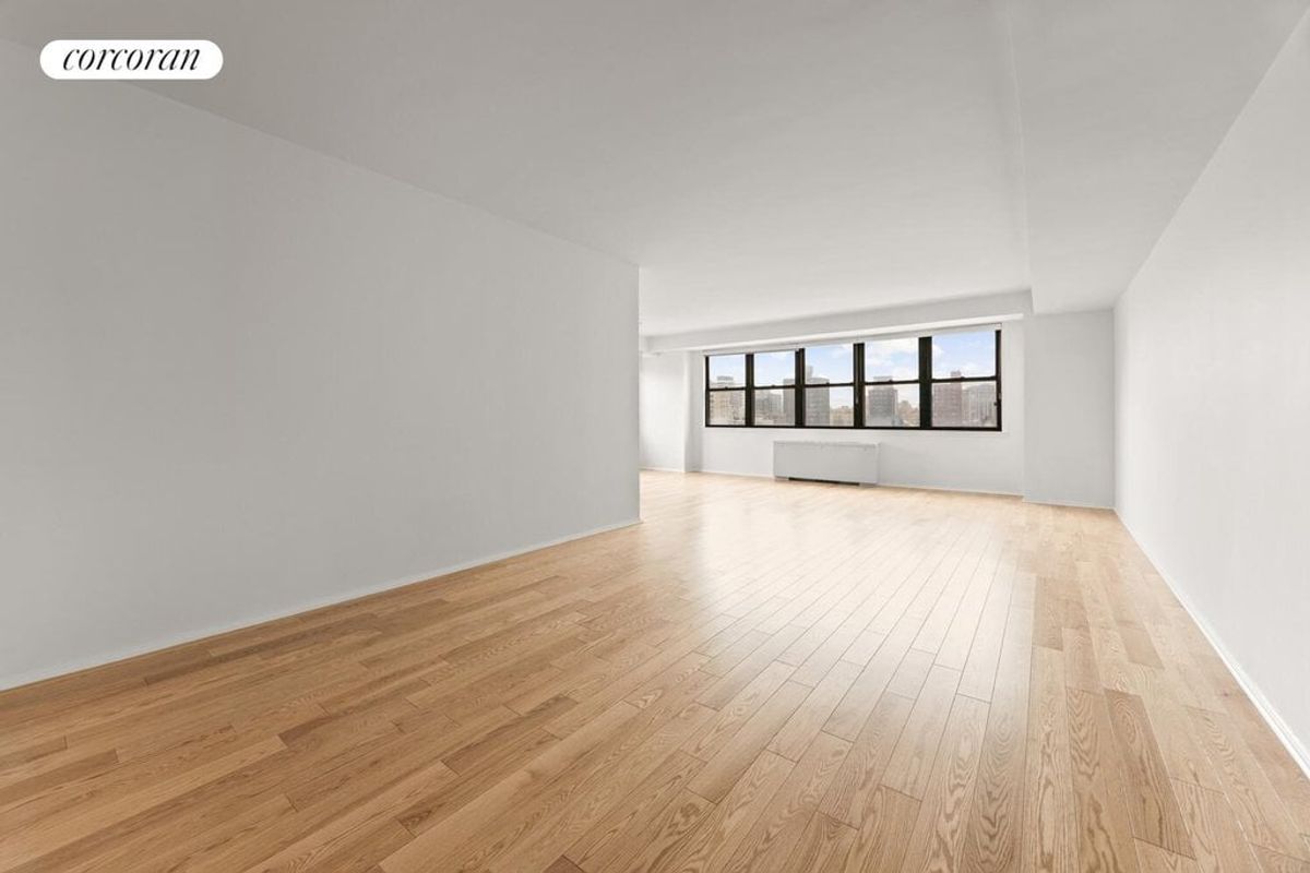 Photo for The Chesapeake House - 201 East 28th Street Cooperative in Kips Bay, Manhattan