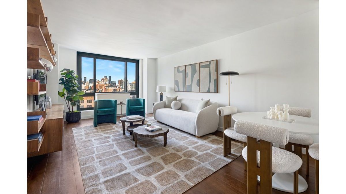 Photo for Zeckendorf Towers - 1 Irving Place Condominium in Union Square, Manhattan