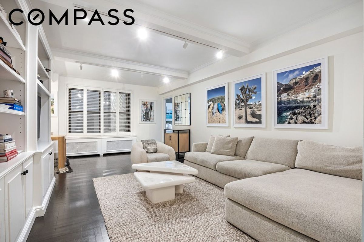 Photo for 325 EAST 79 STREET - 325 East 79th Street Cooperative in Upper East Side, Manhattan