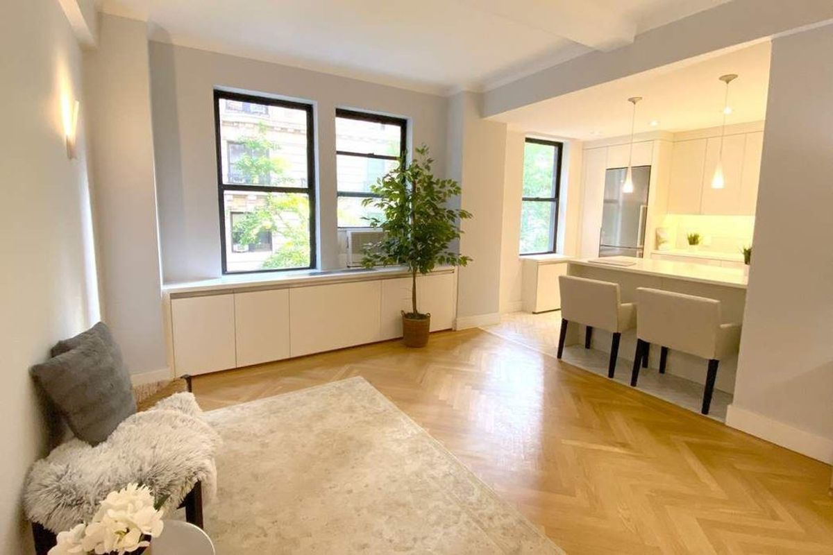 Photo for The Verdi - 175 West 73rd Street Cooperative in Upper West Side, Manhattan