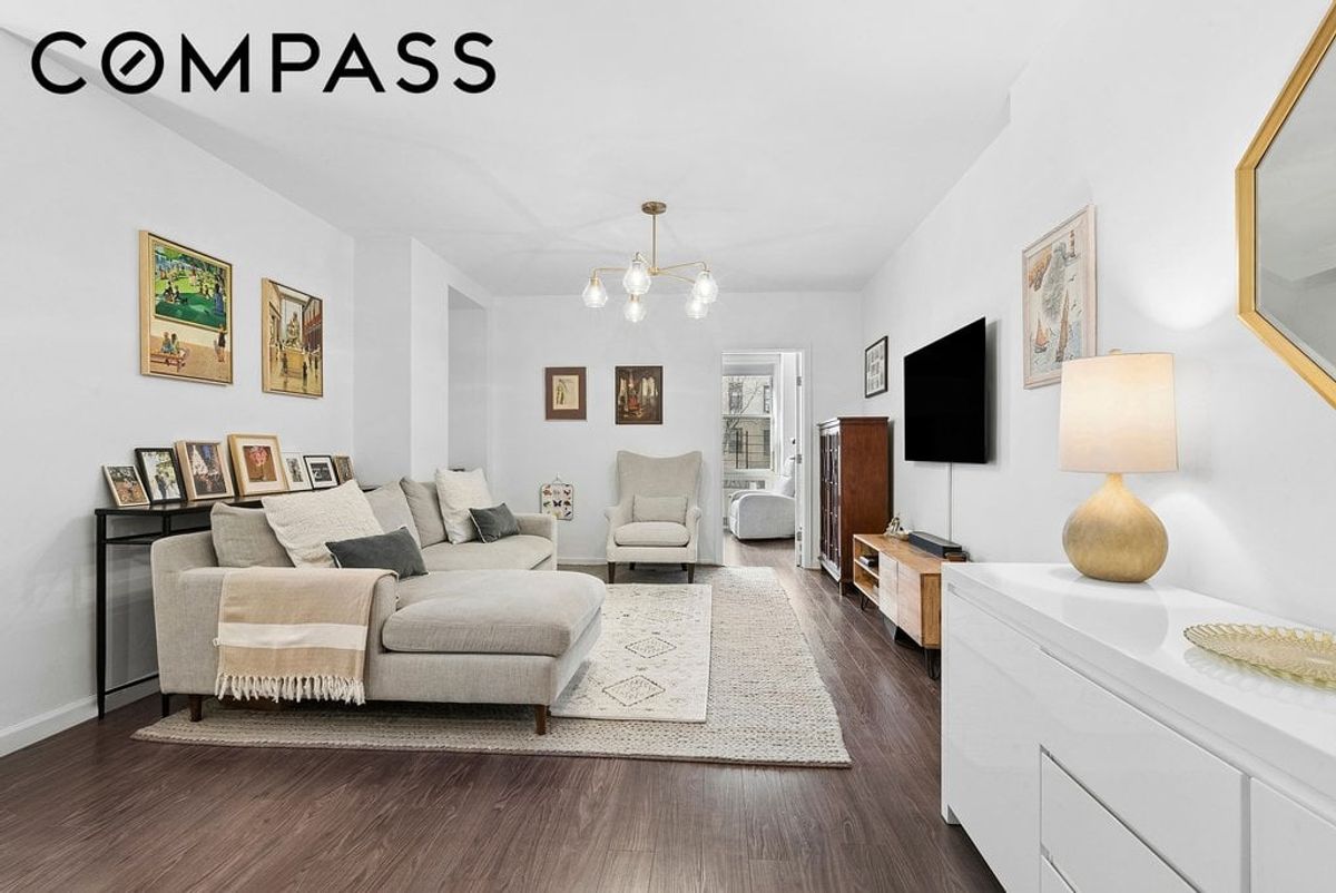 Photo for Riverside Towers - 263 West End Avenue Cooperative in Upper West Side, Manhattan