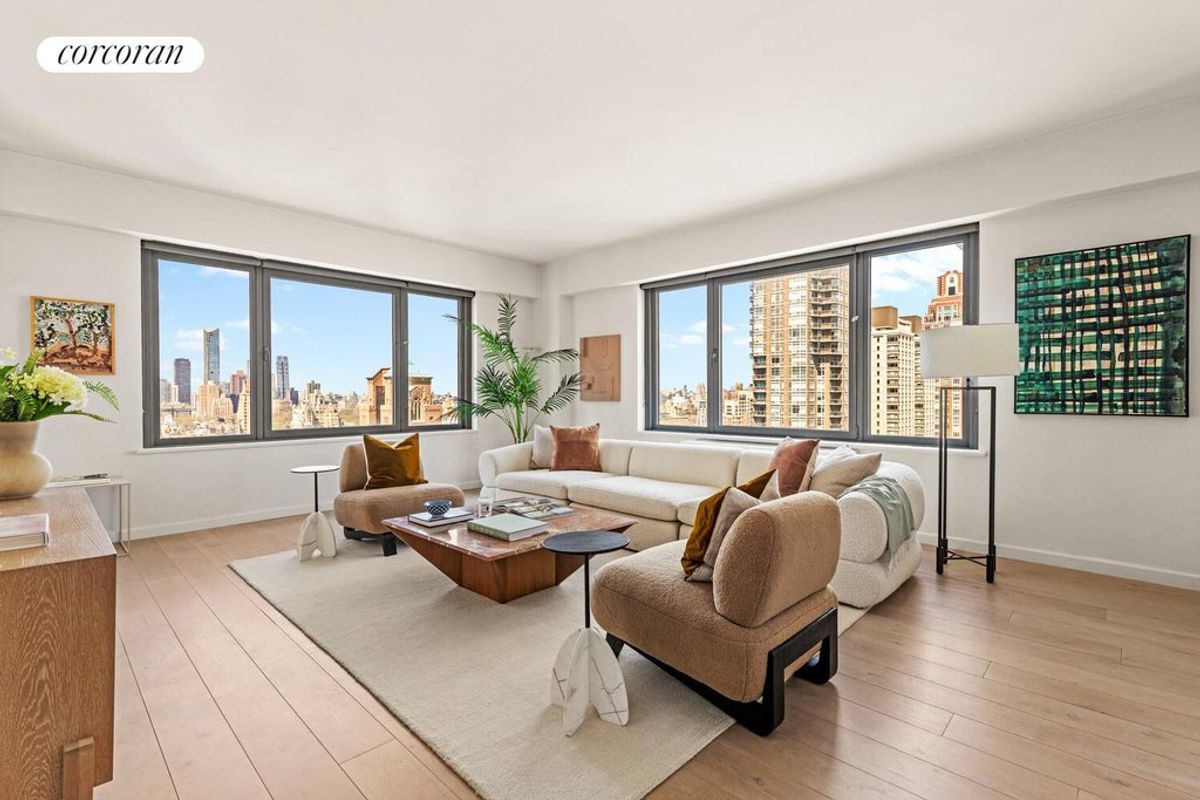 Photo for 200 East 62nd Street - 200 East 62nd Street Condominium in Upper East Side, Manhattan
