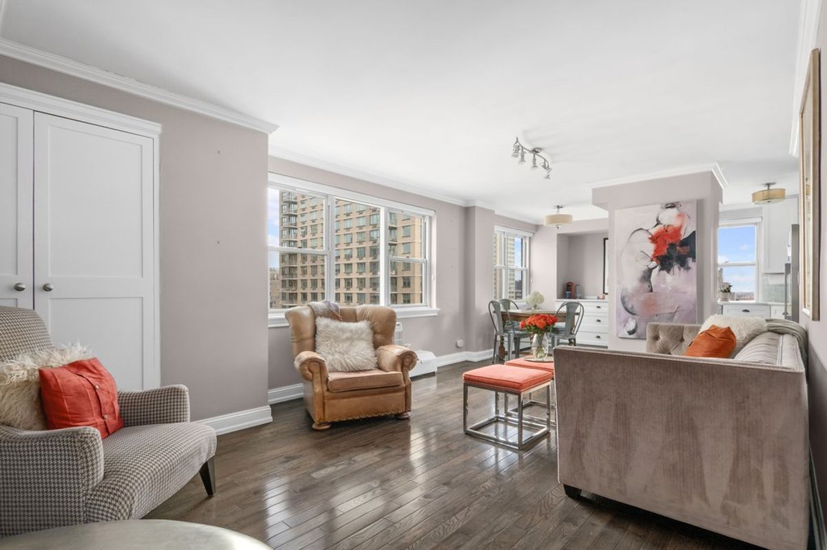 Photo for 340 East 80th Street - 340 East 80th Street Cooperative in Upper East Side, Manhattan
