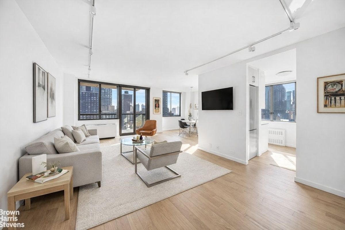 Photo for Connaught Tower - 300 East 54th Street Cooperative in Midtown East, Manhattan