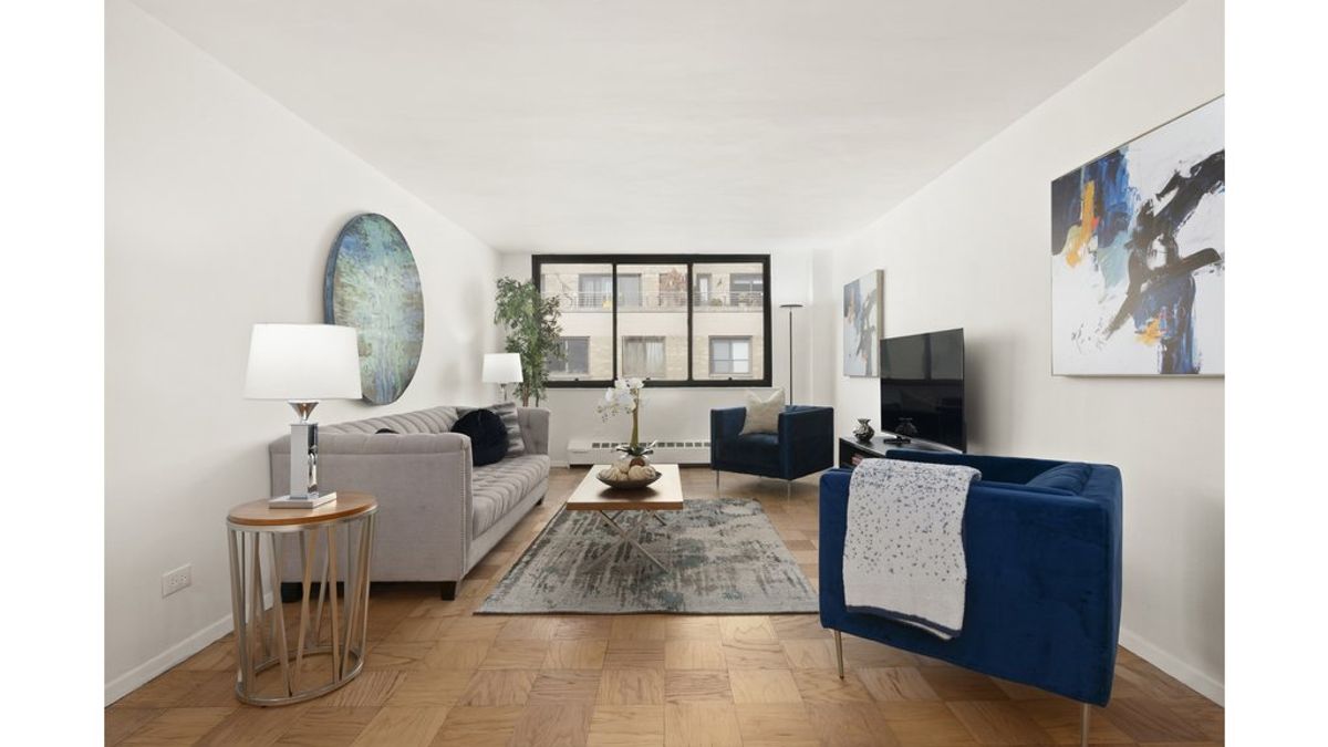 Photo for The Chelsea Lane - 16 West 16th Street Cooperative in Flatiron, Manhattan