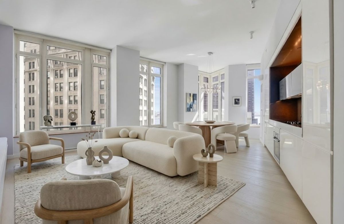 Photo for William Beaver House - 15 William Street Condominium in Financial District, Manhattan