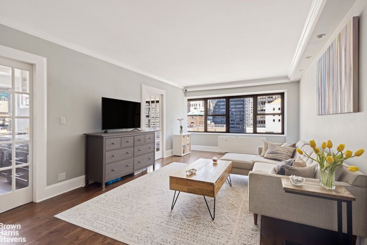 Photo for 160 East 38th Street - 160 East 38th Street Cooperative in Murray Hill, Manhattan