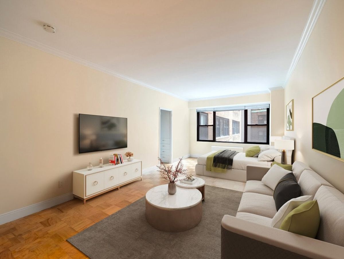 Photo for The Hamilton - 305 East 40th Street Cooperative in Turtle Bay, Manhattan