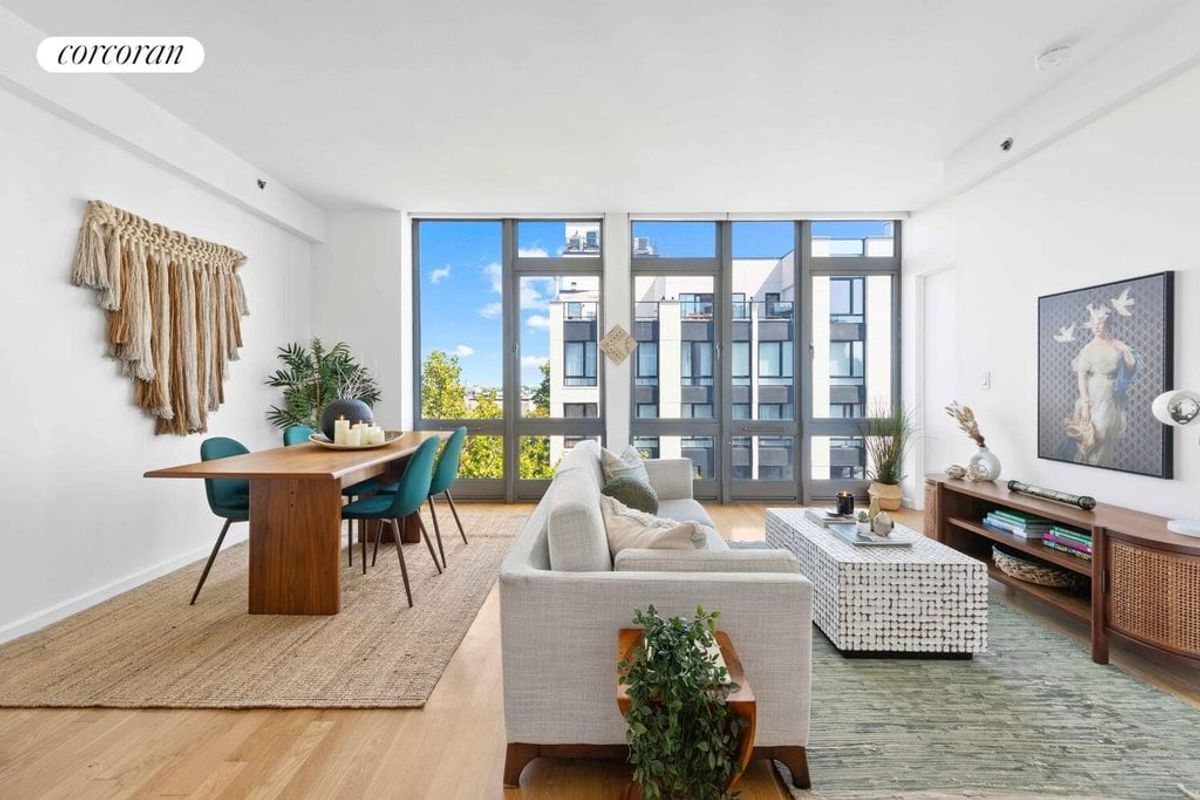 Photo for The Carlton - 82 Irving Place Cooperative in Gramercy Park, Manhattan
