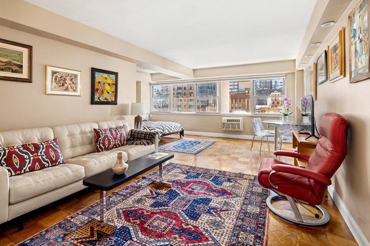Photo for Gotham Towne House - 153 East 57th Street Cooperative in Midtown East, Manhattan