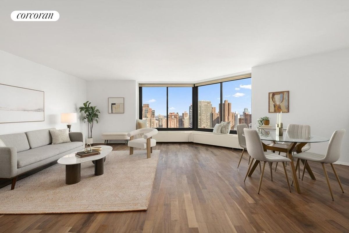 Photo for Carnegie Hill Tower - 40 East 94th Street Condominium in Carnegie Hill, Manhattan