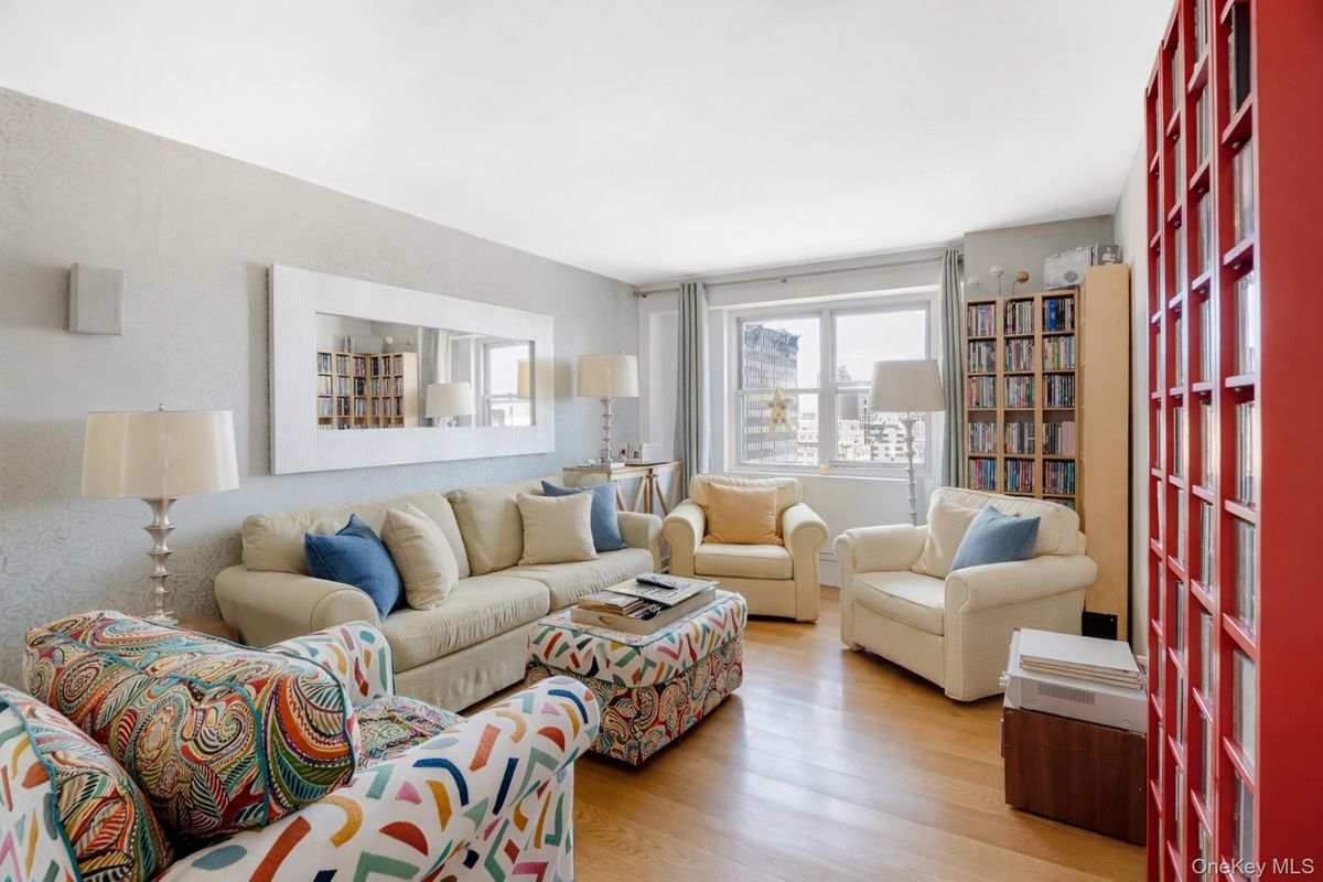 Photo for  The Revere  - 400 EAST 54 STREET Condominium in Midtown East, Manhattan