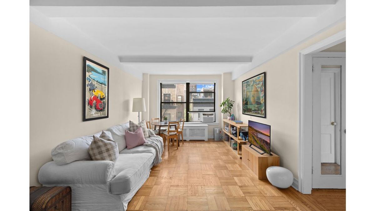 Photo for The Broadmoor - 235 West 102nd Street Condominium in Upper West Side, Manhattan