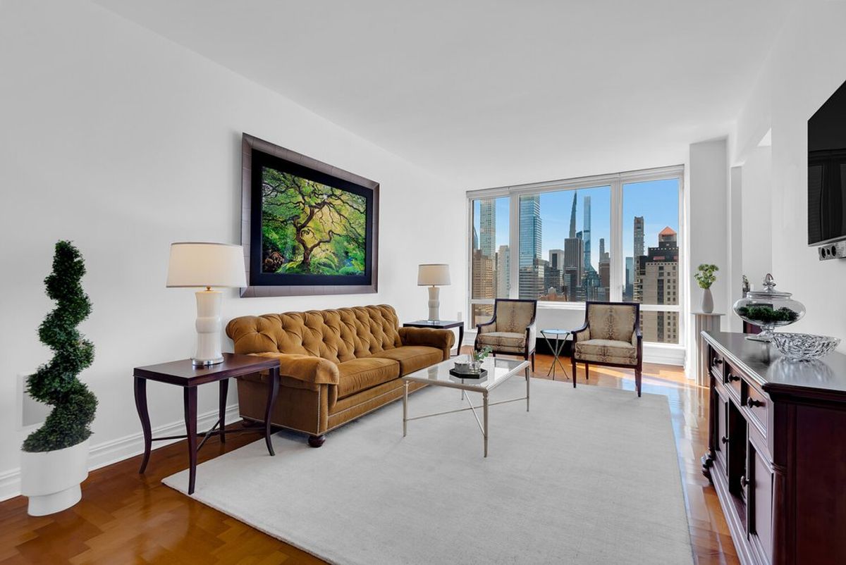 Photo for Bridge Tower Place - 401 East 60th Street Condominium in Upper East Side, Manhattan