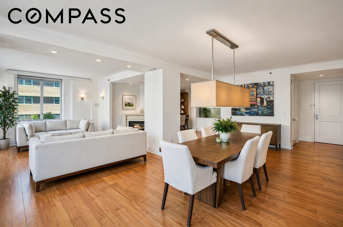 Photo for Bridge Tower Place - 401 East 60th Street Condominium in Upper East Side, Manhattan